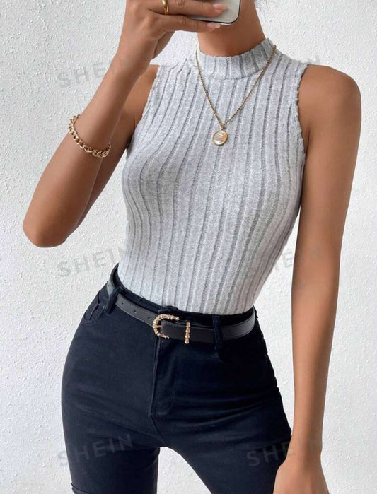 Women Ribbed Sleeveless Turtleneck Fitted Blouse